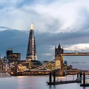 Shangri-la The Shard, 5* London